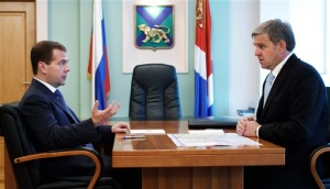 1384744_512_294_source