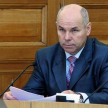 f3b7f3b5ffb13ed8516fbcaec6f6c2c7